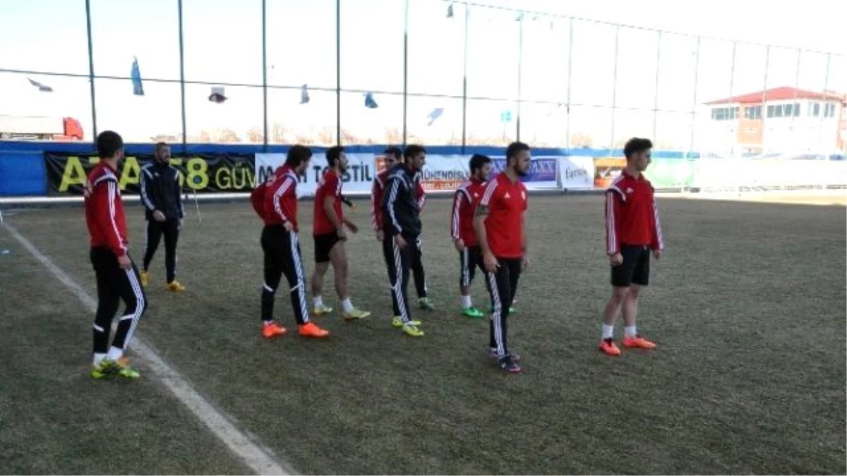 Sivas Dört Eylül Belediyespor Kupa Maçına Hazırlanıyor