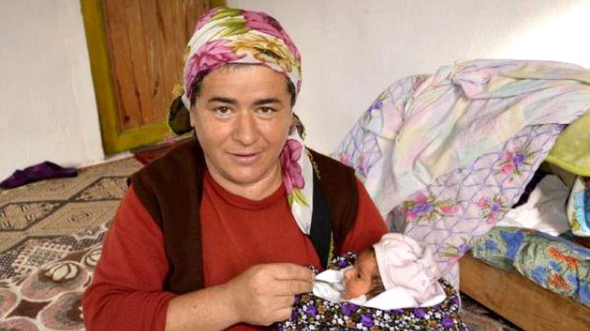20 Yıl Sonra Bebek Sahibi Olan Çiftin Mutluluğu
