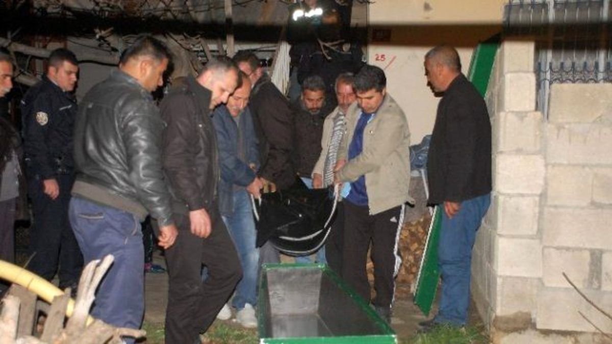 45 Yaşındaki Kadın Tuvalette Ölü Bulundu