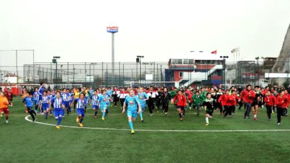 Altınordu\'nun \'Sömestr Cup\'ında 12 Şampiyon Çıktı