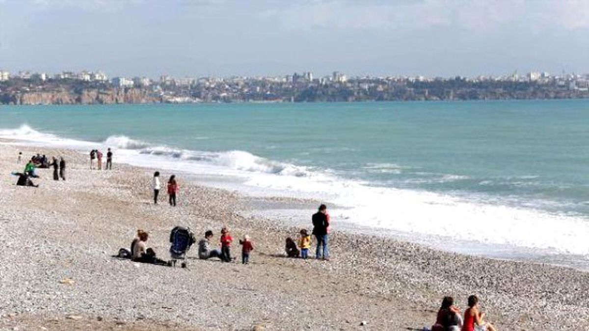 Antalya\'da Bahar Havası