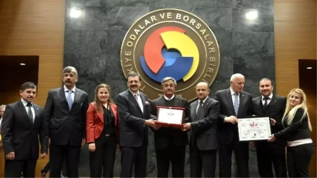 Ceyhan Ticaret Borsası Akredite Borsa Oldu