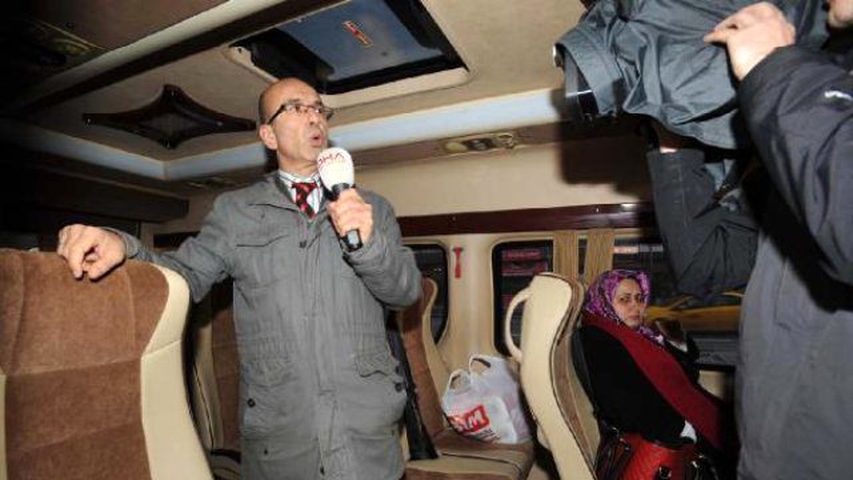 Dolapdere\'de Servis Minibüslerine Silahlı Saldırı!