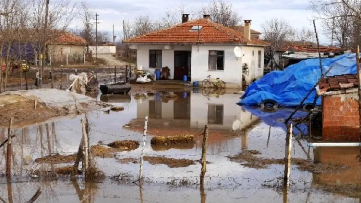 Edirne\'de Köyler de Taşkından Etkilendi