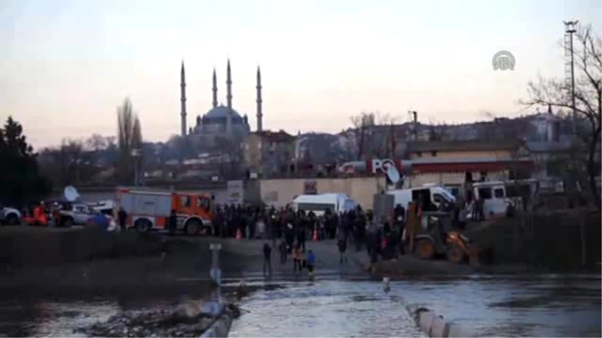 Edirne\'deki Nehir Taşkınları - Lozan Caddesi