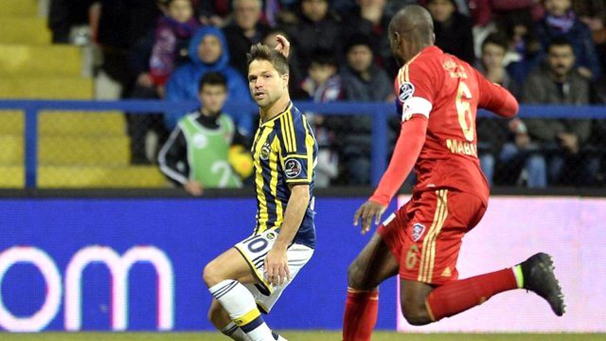 Fenerbahçe\'de Hücum Hatta Diego\'ya Emanet