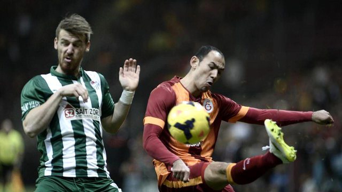 Galatasaray, Bursa\'ya Takıldı; 18 Yıllık Rekor Tt Arena\'ya Gömüldü!