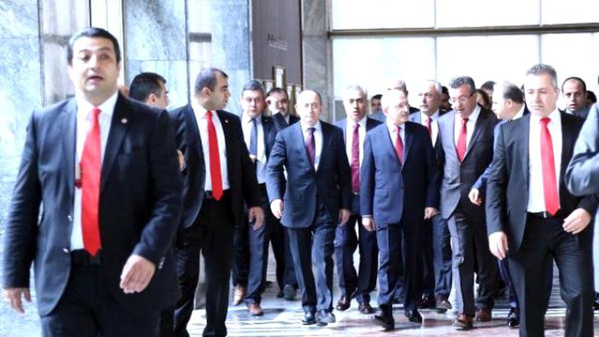 Kılıçdaroğlu: Suriyeli Vatandaşlar Türkiye\'de, Gencecik Kızlar Pazarlanıyor