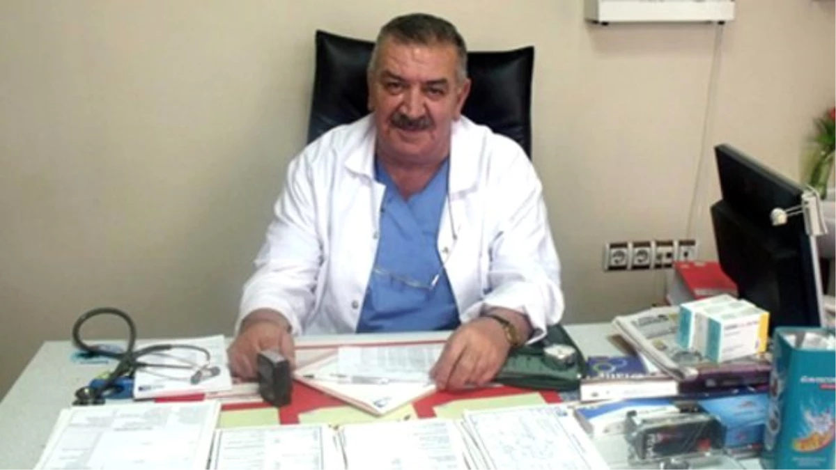 Mantar ve Tavuk Yiyen Doktor Öldü, Eşi Yoğun Bakımda