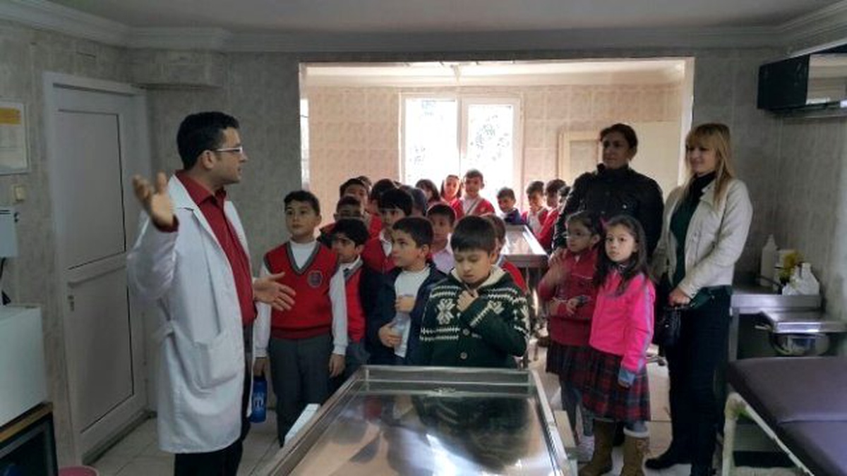 Öğrencilerden Küçük Dostlarına Kulübe