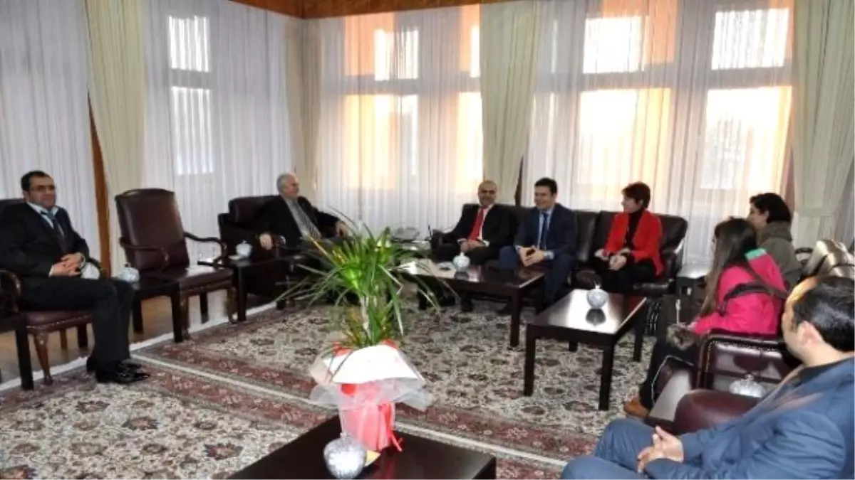 Yeşilaycılardan Rektör Koçak\'a Ziyaret