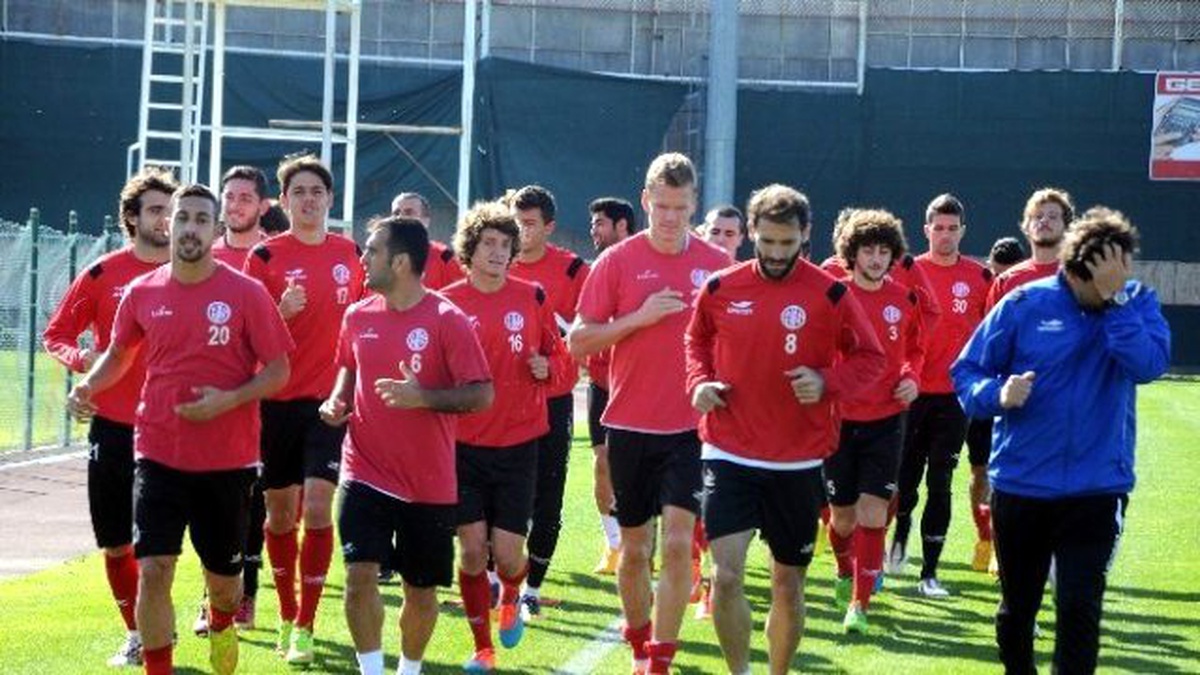 Antalyaspor, Şanlıurfaspor Maçına Hazırlanıyor