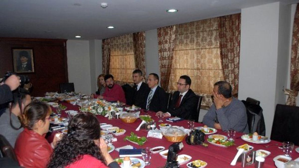 Baka\'nın Yeni Genel Sekreteri Burdur\'da Habercilerle Bir Araya Geldi