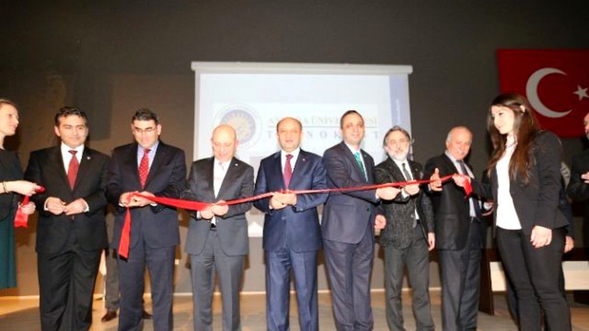 Bakan Işık\'tan Bank Asya Değerlendirmesi
