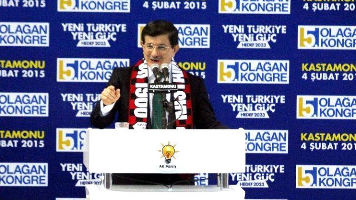 Başbakan Davutoğlu\'ndan Muhalefet Partilerine ve \'Pensilvanya\'ya Sert Eleştiriler