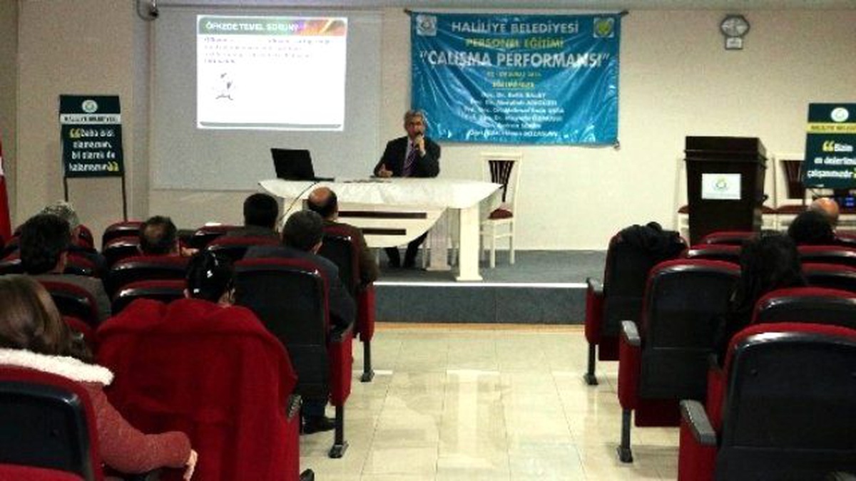 Belediye Personeline \'Öfke Kontrolü\' Eğitimi