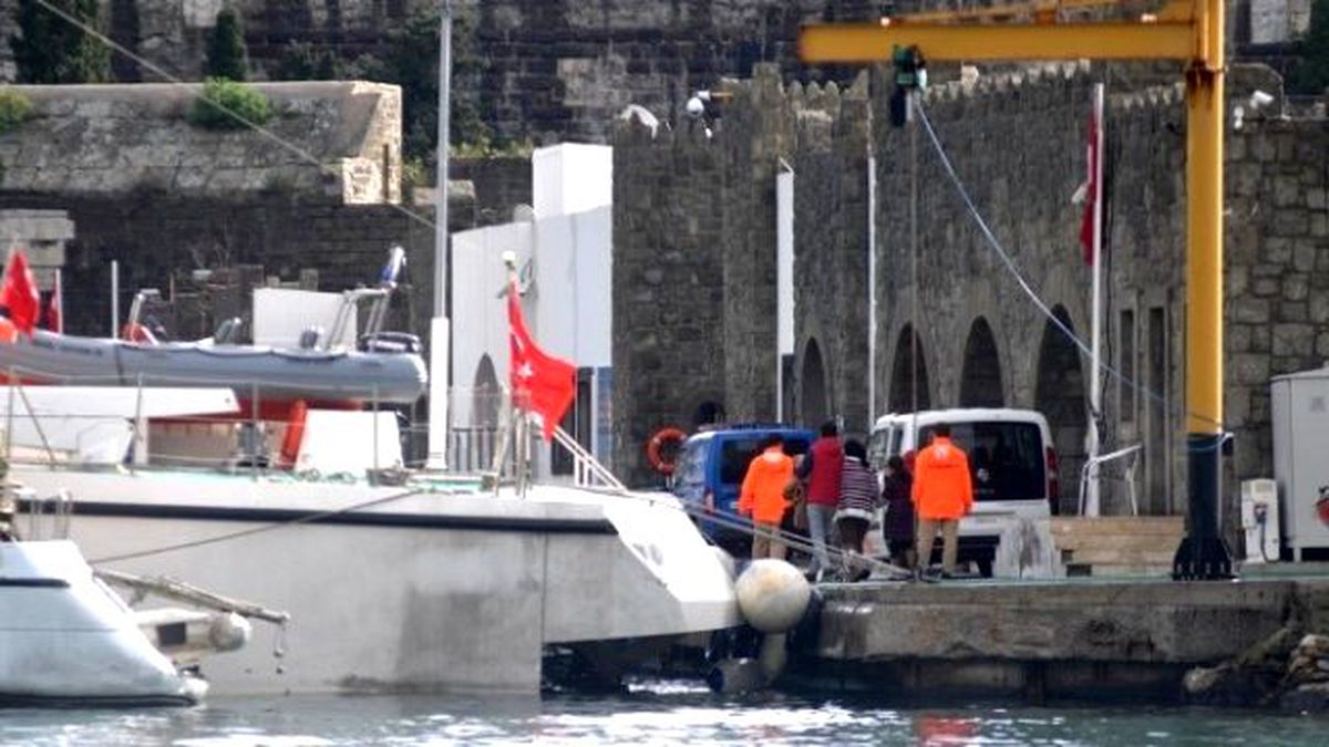 Bodrum\'da Üçü Çocuk 54 Göçmen Yakalandı