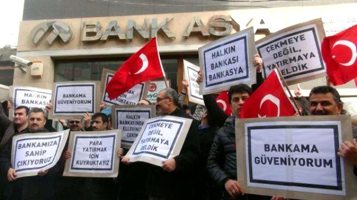 Çanakkale\'de Bank Asya\'ya Destek