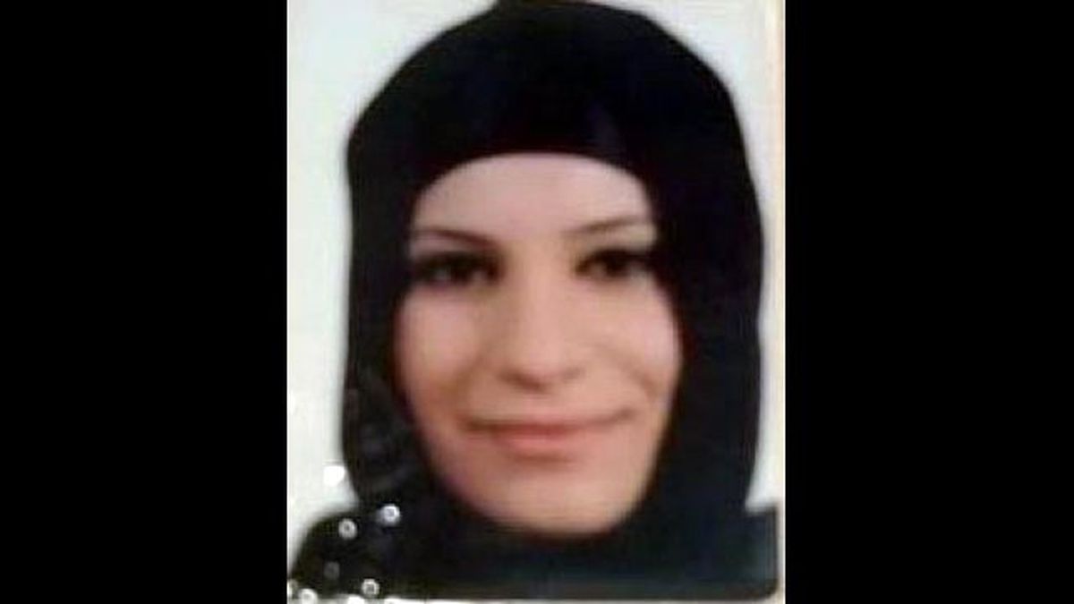 Eşini Engellemek İsterken Canından Olmuş