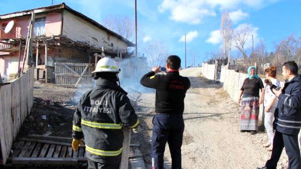 Bolu\'da Eşinin Hatırası Eşyaları Yakınca İtfaiyeyi Alarma Geçirdi