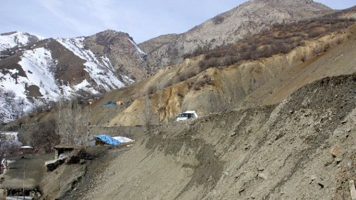 Hakkari\'de Toprak Kayması