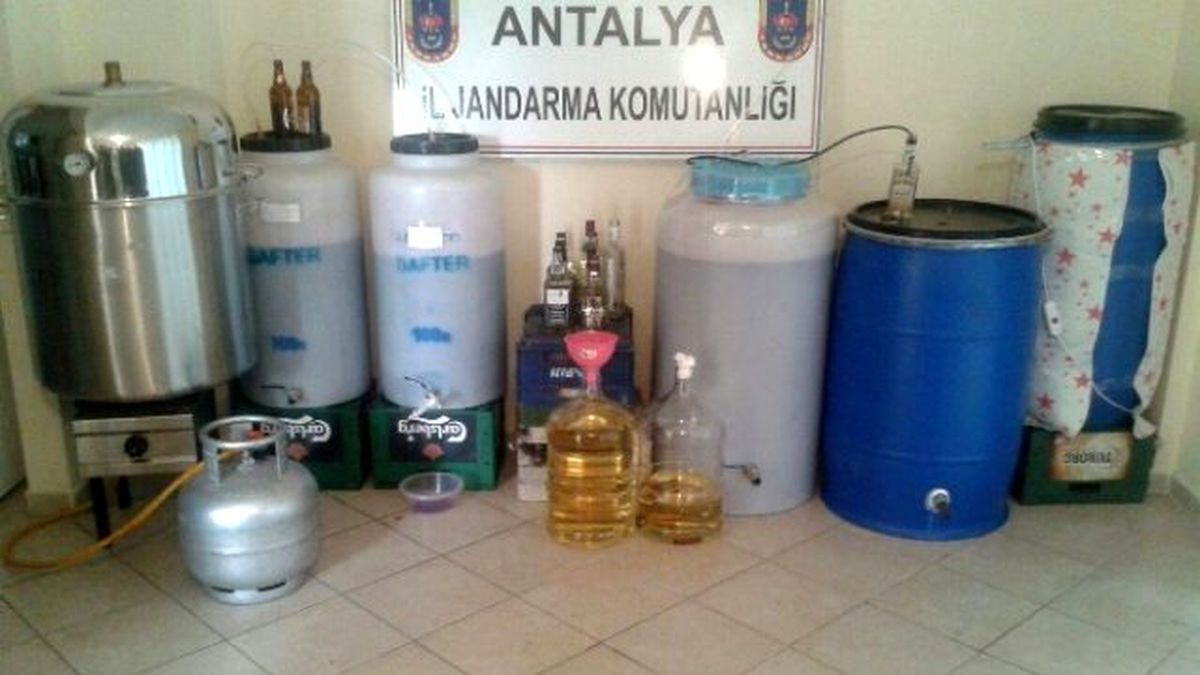 Jandarmadan Kaçak İçki Operasyonu