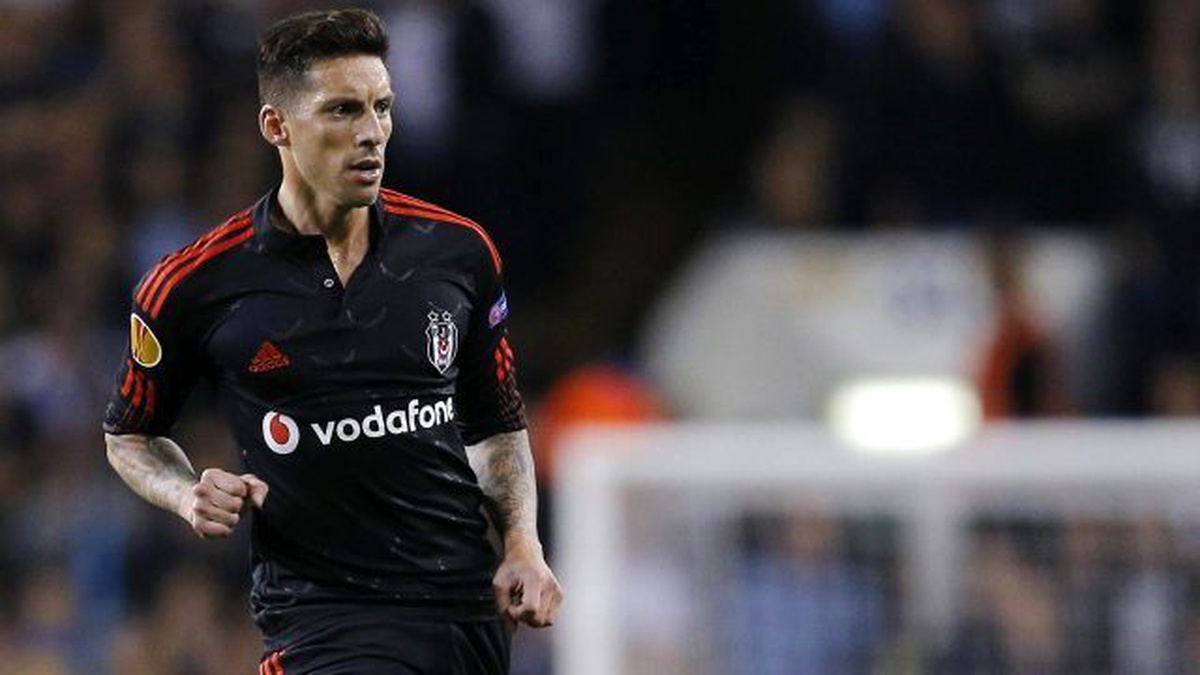 Jose Sosa: Futbolculuğum Babama Değil Anneme Çekmiş