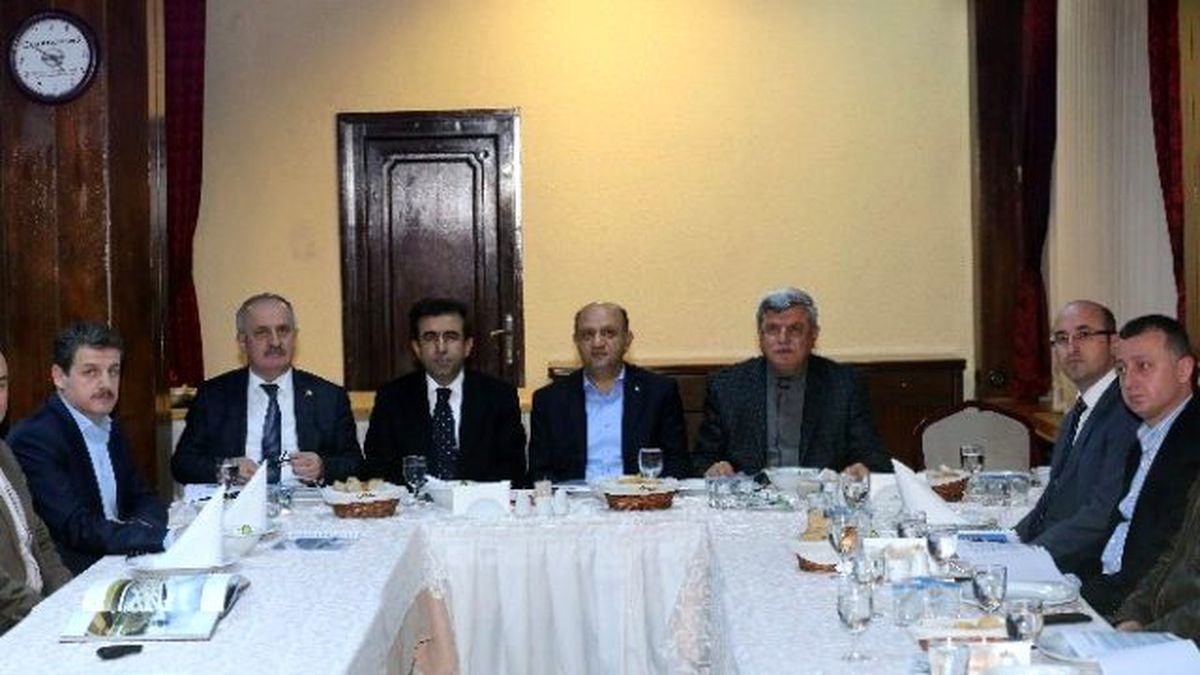 Kocaeli\'ye Dev Lojistik Merkezi Geliyor
