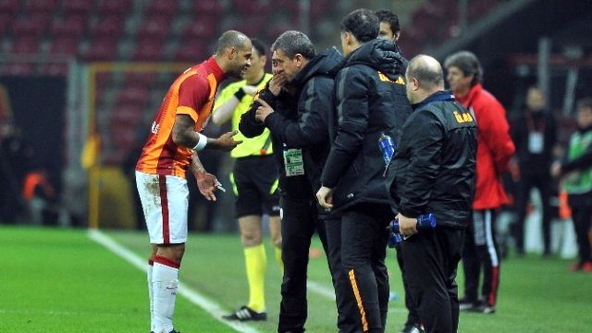 Melo Oyundan Çıkmak İstedi