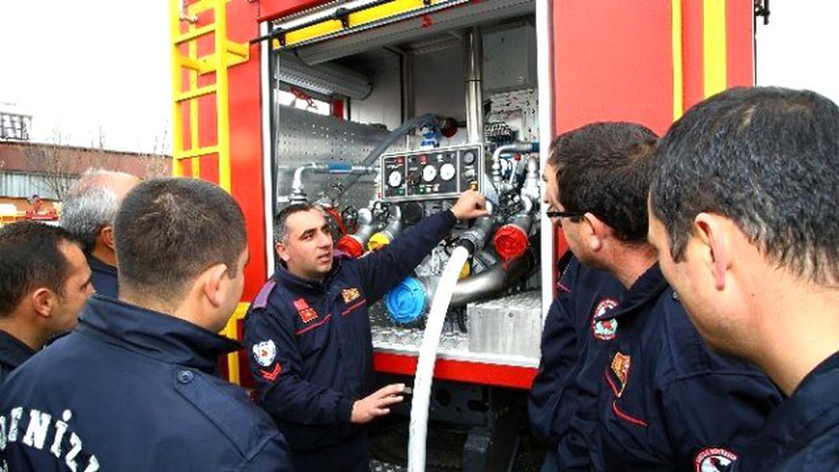 Personele Yeni İtfaiye Araçlarının Eğitimi Verildi