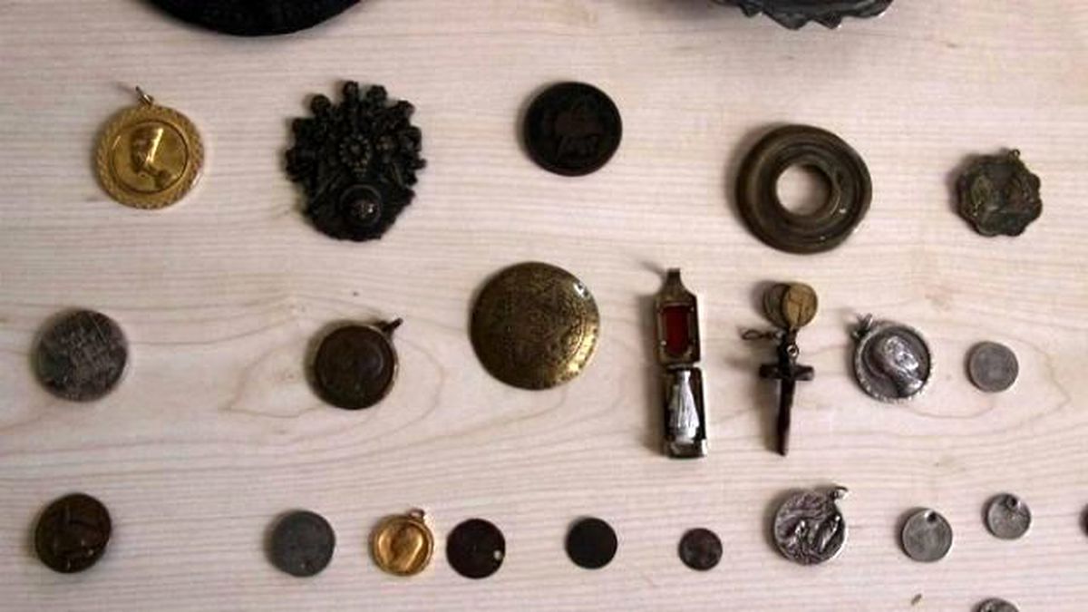 Polisten Ev Görünümlü "Kaçak Müzeye" Operasyon