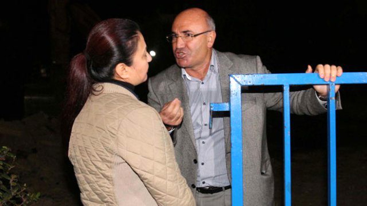 Süper Mahmut Bank Asya İçin Sahnede
