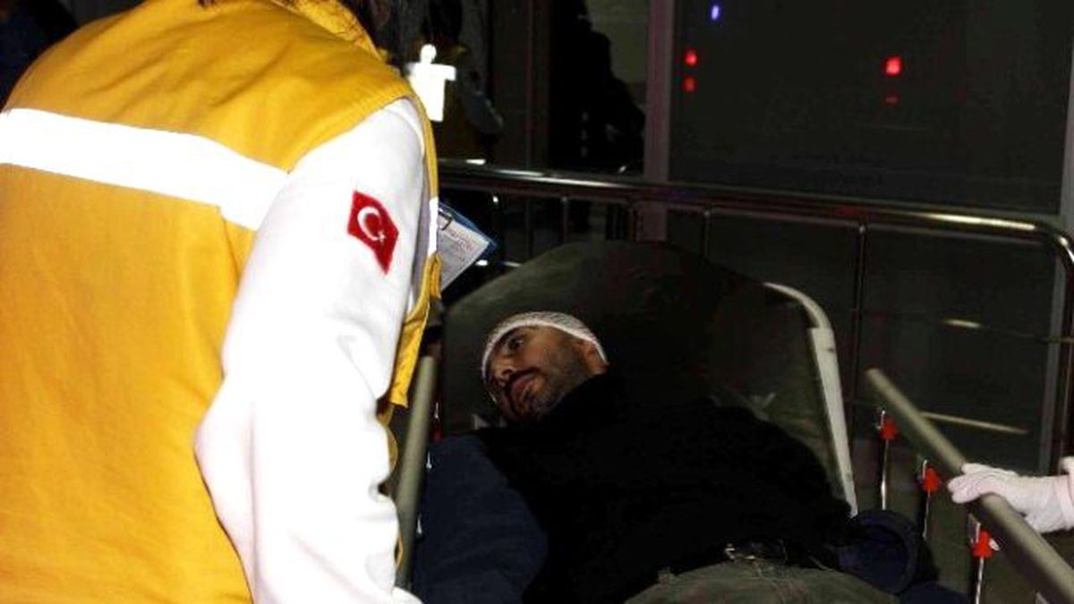 Genç Kadın, Tartıştığı Kocasını Odunla Dövdü