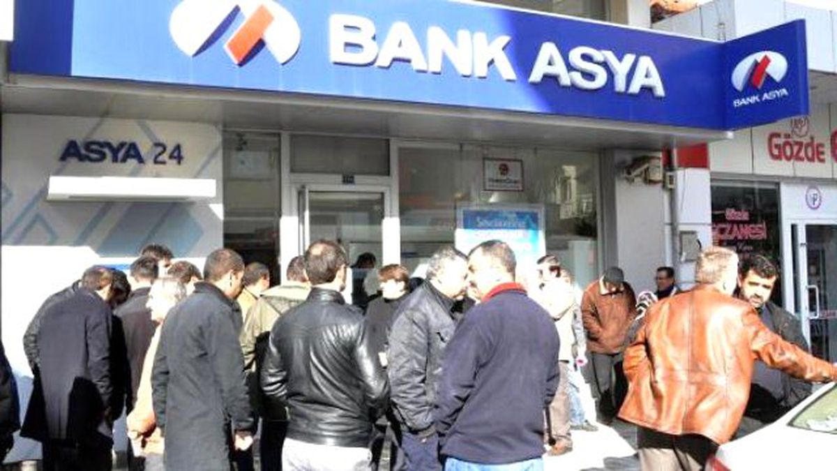 Turgutlu\'da Bank Asya\'ya Destek