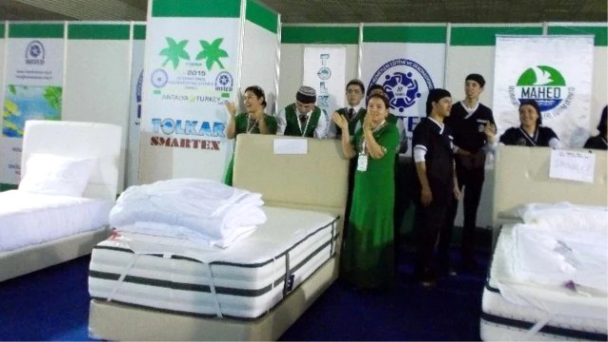Türkmenistanlı Turizmcilerin Antalya\'daki Olimpiyatlara Katılımına Destek