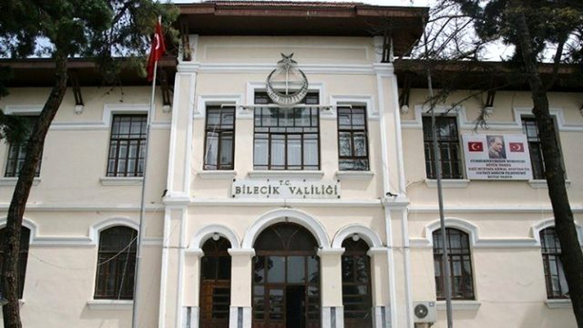 Valilikten Toplantı Alanları ve Yürüyüş Güzergahları Açıklaması