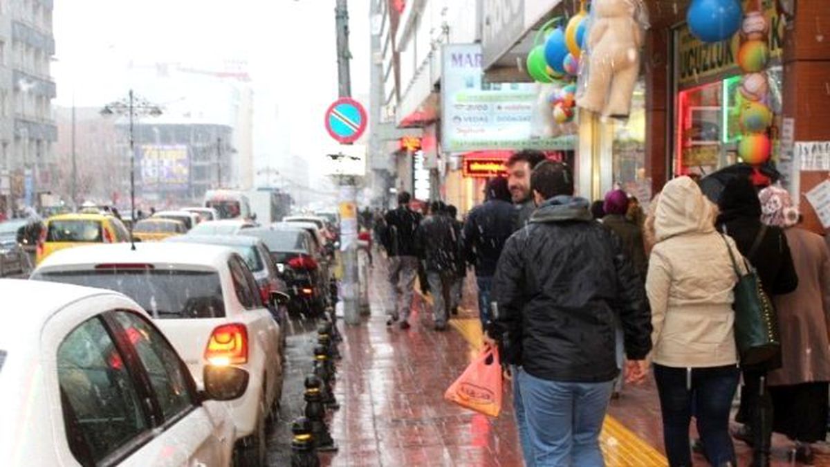 Van\'da Kar Yağışı