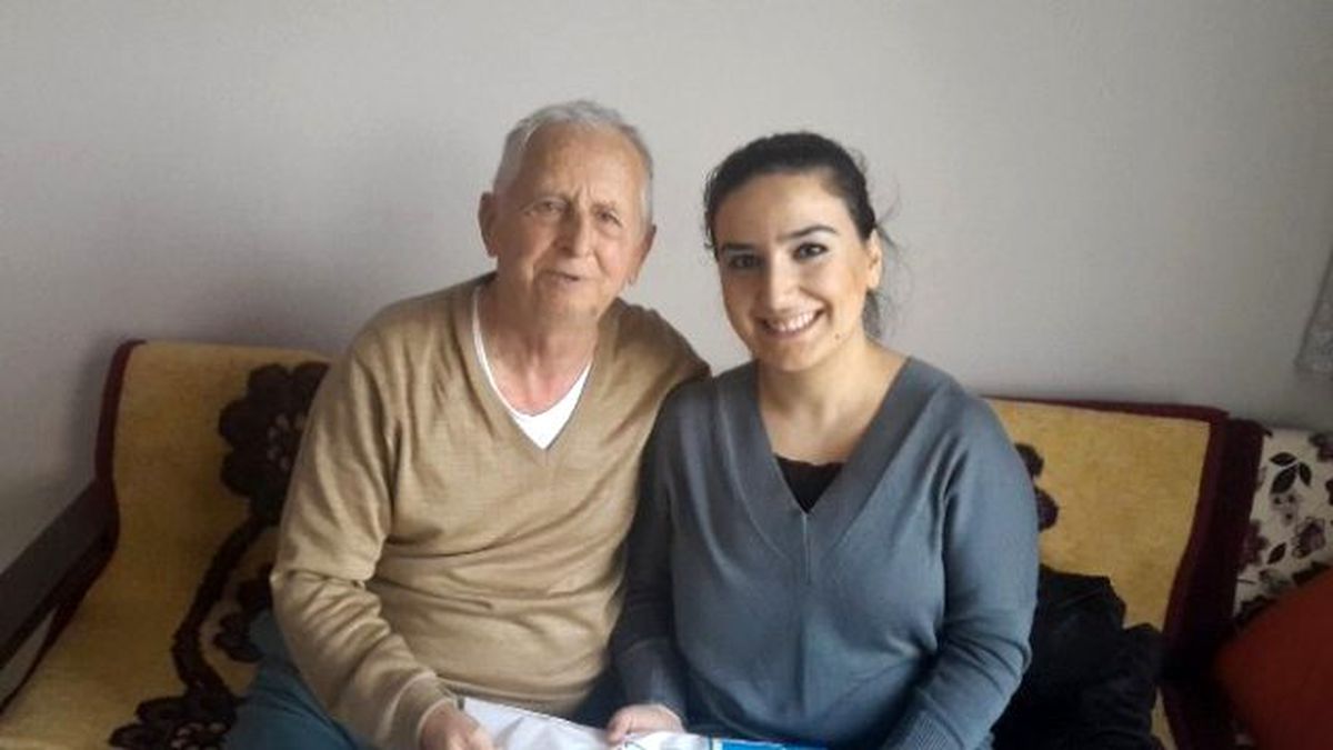 Yaşlı Ziyaretleri Mutlu Ediyor