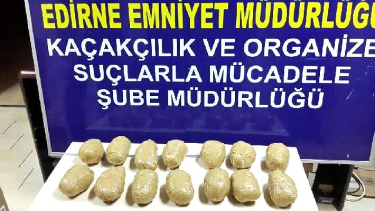 Yolcu Koltuğunun Altında 6 Kilo Eroin Ele Geçirildi