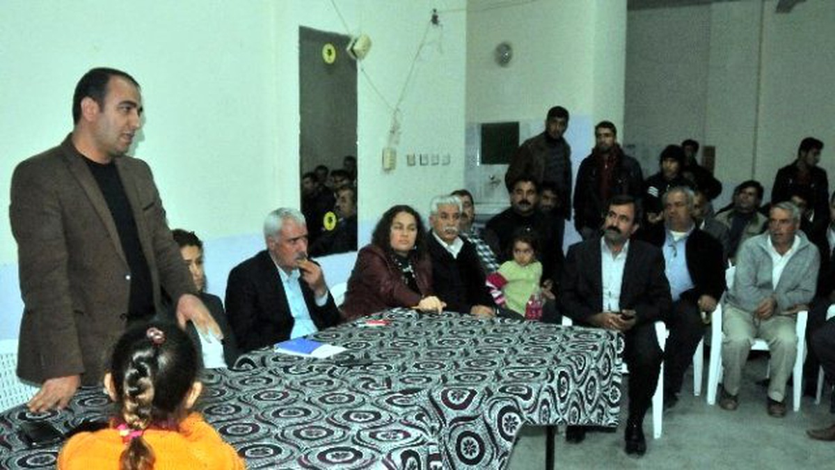 Akdeniz Belediyesi\'nin Halk Toplantıları Sürüyor