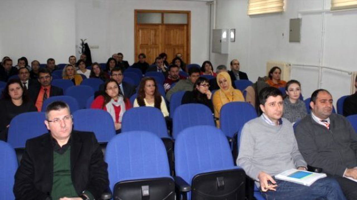Ayvacık MYO\'da Proje Yazma Eğitimleri
