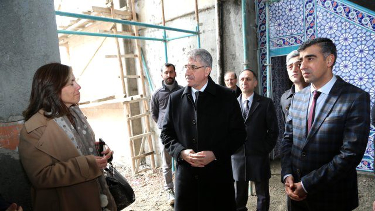 Başkan Yanılmaz, Kültür Park\'ta İncelemelerde Bulundu
