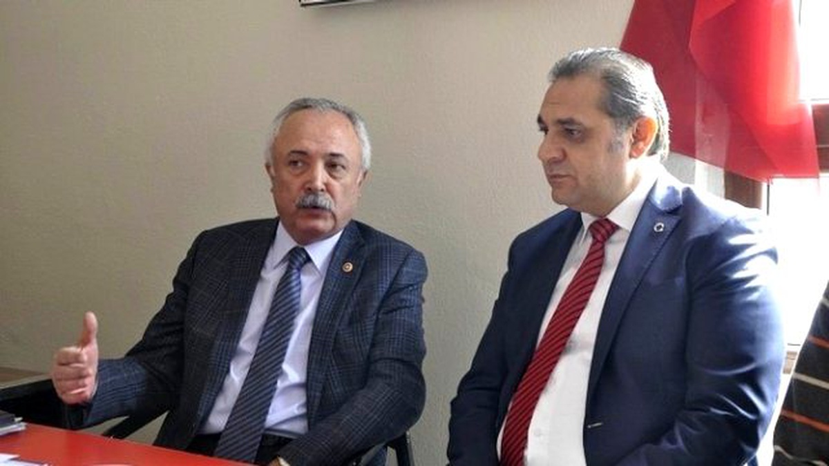 CHP Milletvekili Özdemir, Gürün Belediye Başkanı Çiftçi\'ye Ziyaret