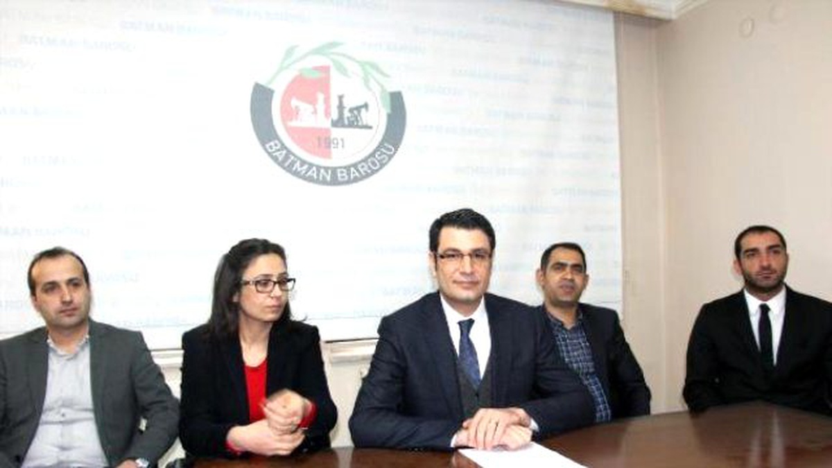 Güneydoğu\'daki Barolardan İç Güvenlik Paketi Yasasına Tepki