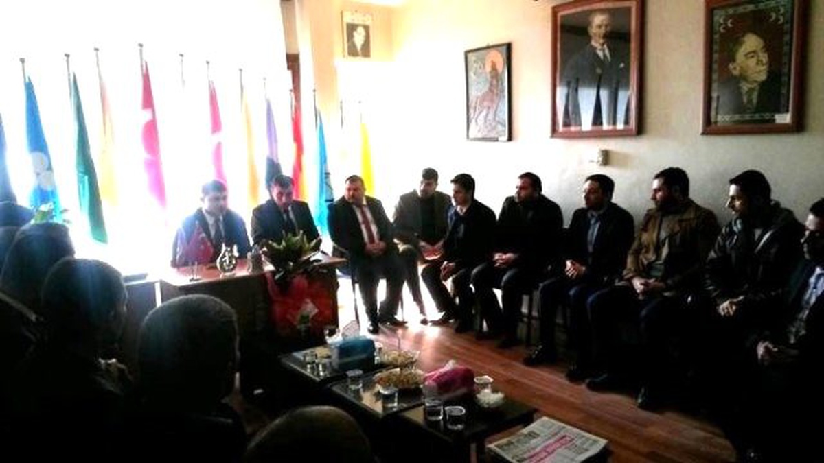 Halil, Ülkü Ocakları\'nı Ziyaret Etti