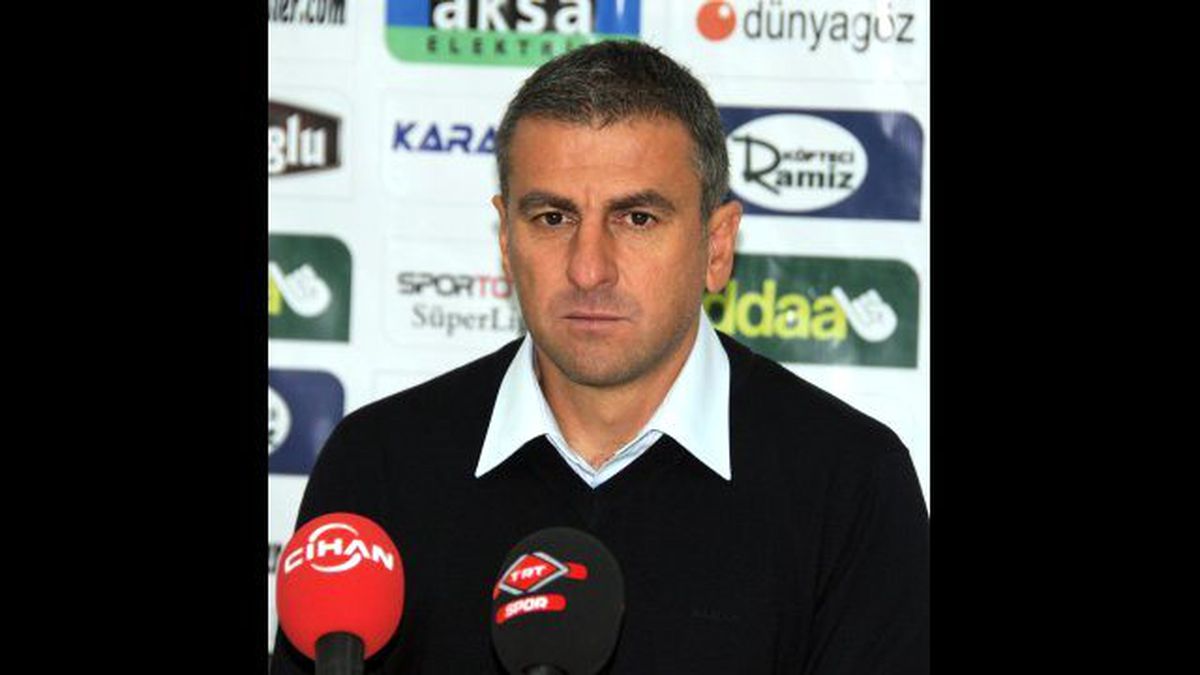 Hamza Hamzaoğlu\'ndan Futbolculara Uyarı