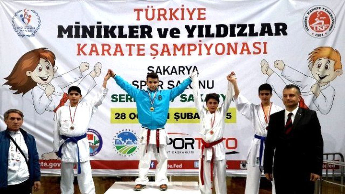 Karatenin Bursalı Yıldızları Gururlandırdı