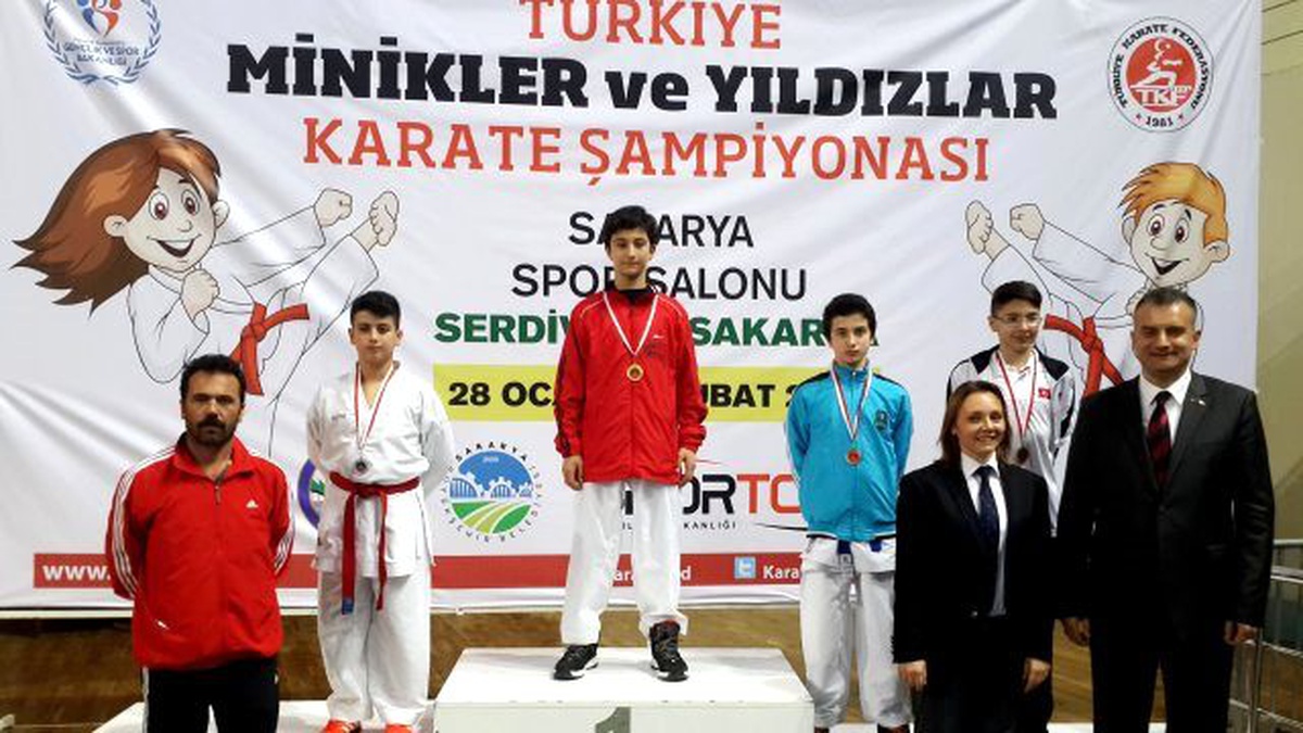Karatenin Bursalı Yıldızları Gururlandırdı