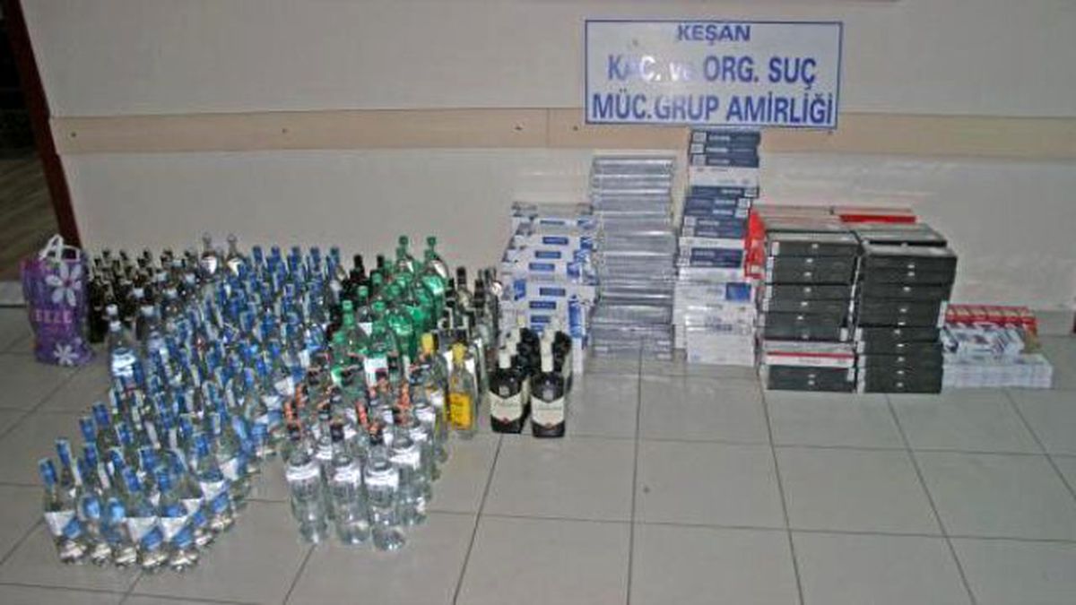 Keşan\'da Kaçak Sigara ve İçki Operasyonu