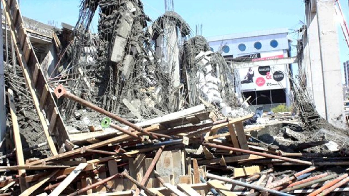 Mersin\'de Bina Çöktü: 1\'i Ağır 5 Kişi Yaralandı